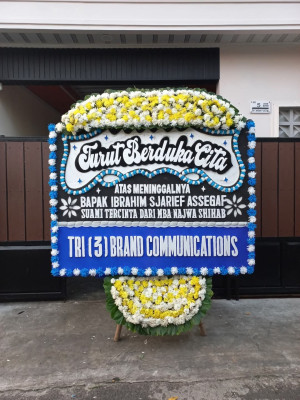 Papan Bunga Duka di Pondok Jagung Timur